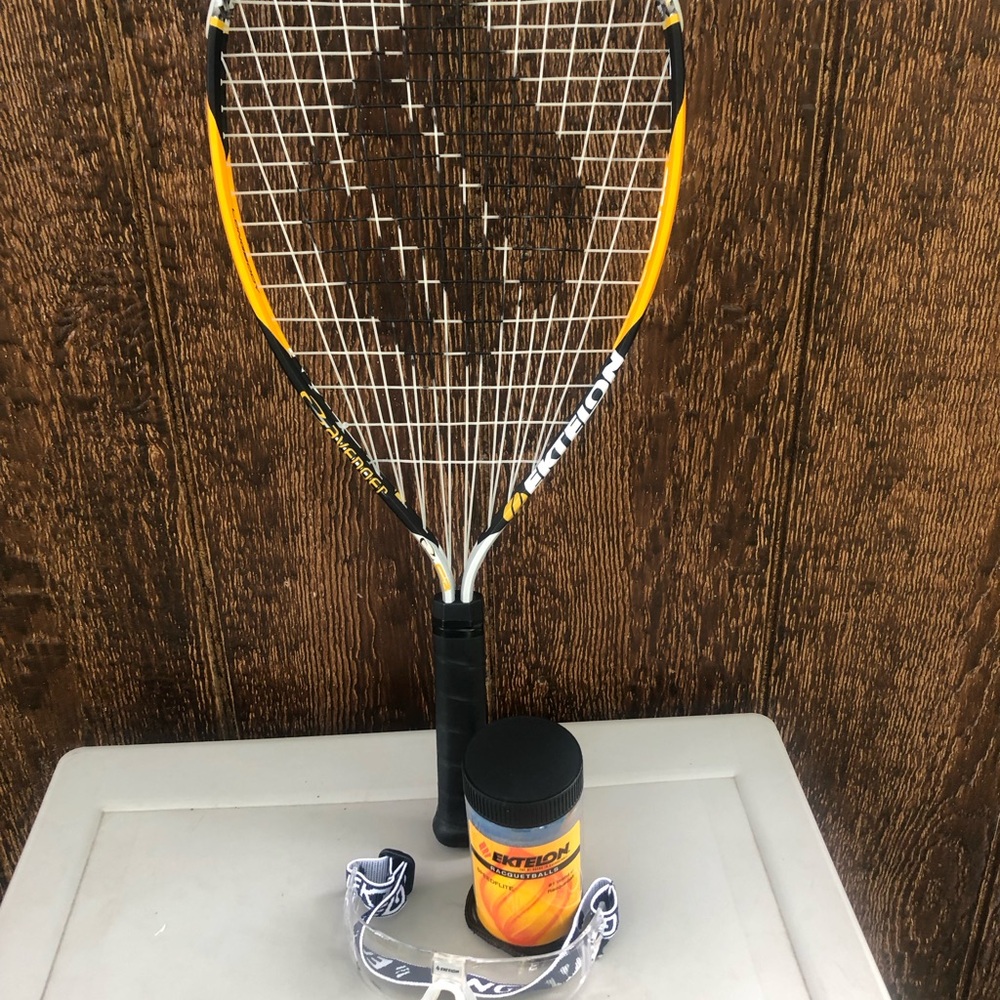 Ektelon "Play With Fire" racquetball set - Picture 2 of 3
